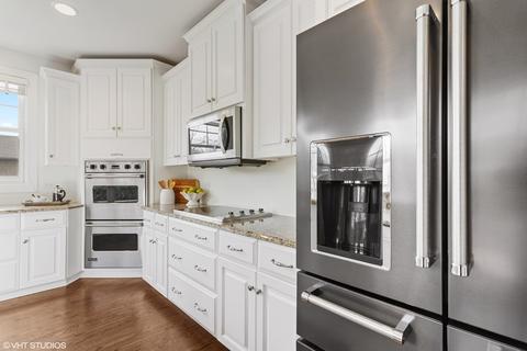 301 E Liberty Dr, Wheaton, IL 60187 photo 13