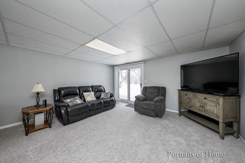 264 Hood Ct, Bartlett, IL 60103 photo 15