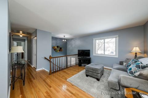 264 Hood Ct, Bartlett, IL 60103 photo 3