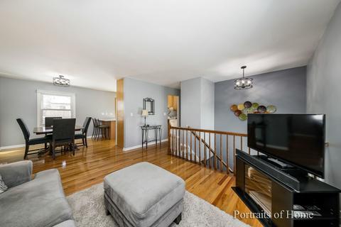 264 Hood Ct, Bartlett, IL 60103 photo 4