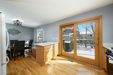 264 Hood Ct, Bartlett, IL 60103 photo 6