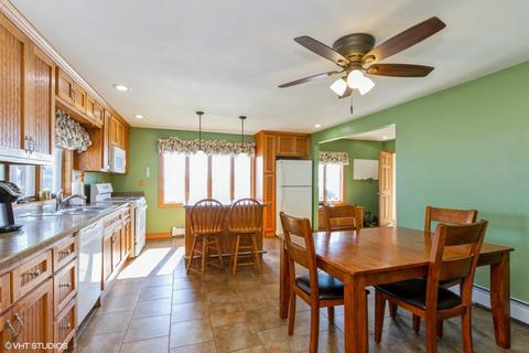 30748 S State Line Rd, Beecher, IL 60401 photo 4
