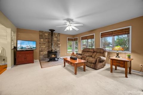 15809 S River Rd, Plainfield, IL 60544 photo 17