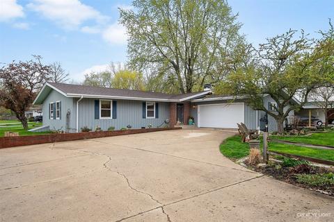 15809 S River Rd, Plainfield, IL 60544 photo 2
