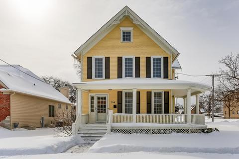 204 E Franklin St, Wheaton, IL 60187 photo 1