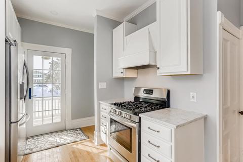 204 E Franklin St, Wheaton, IL 60187 photo 11