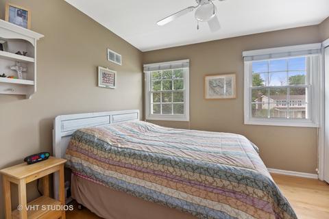 1635 Robin Ln, Glenview, IL 60025 photo 12