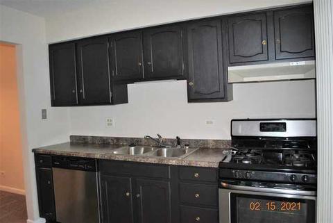 342 Springlake Ln #D, Aurora, IL 60504 photo 7