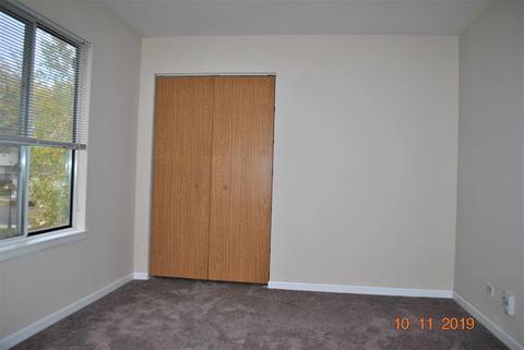 342 Springlake Ln #D, Aurora, IL 60504 photo 12