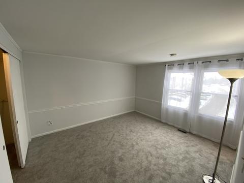 2210 Clifton Pl, Hoffman Estates, IL 60169 photo 10