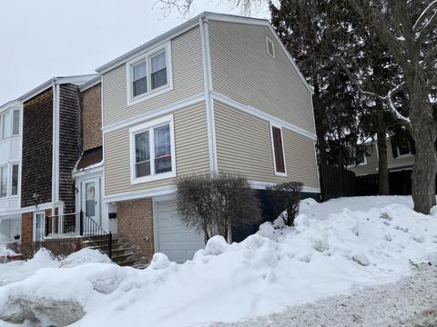 2210 Clifton Pl, Hoffman Estates, IL 60169 photo 2