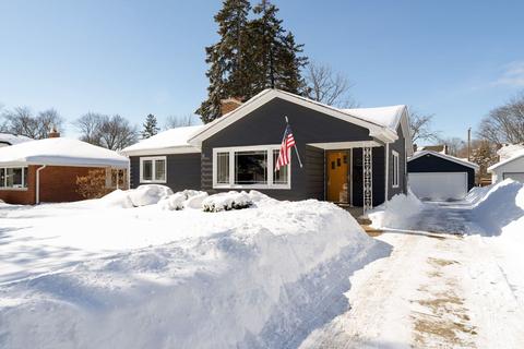 506 S Prospect St, Wheaton, IL 60187 photo 2