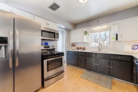 506 S Prospect St, Wheaton, IL 60187 photo 8