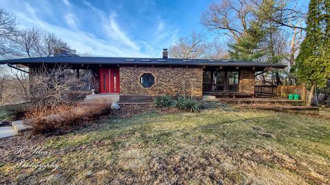 2915 N River Rd, Algonquin, IL 60102 photo 2