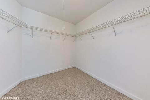 5400 Astor Ln #213, Rolling Meadows, IL 60008 photo 7