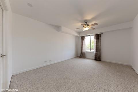5400 Astor Ln #213, Rolling Meadows, IL 60008 photo 9