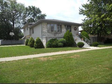 7713 W 83rd St, Bridgeview, IL 60455 photo 1