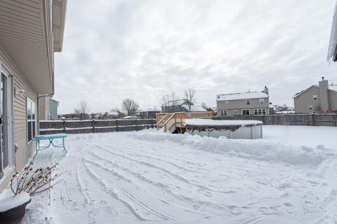 640 Maplewood Dr, Minooka, IL 60447 photo 5