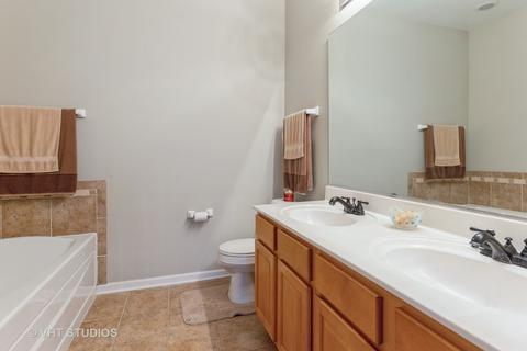 1507 Westhampton Dr, Plainfield, IL 60586 photo 11