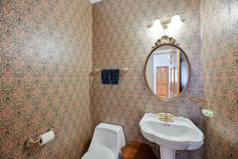 810 Pinegrove Ct, Wheaton, IL 60187 photo 17