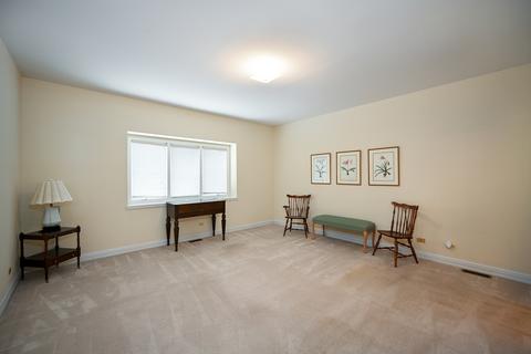 810 Pinegrove Ct, Wheaton, IL 60187 photo 14