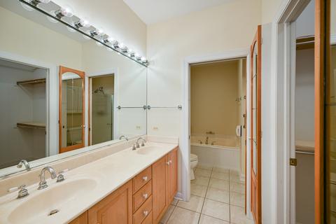 810 Pinegrove Ct, Wheaton, IL 60187 photo 16