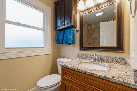 1315 Hackberry Rd, Deerfield, IL 60015 photo 12