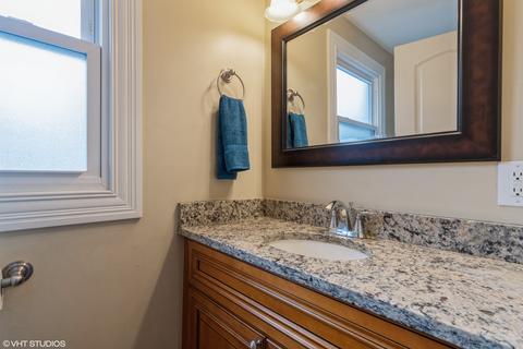 1315 Hackberry Rd, Deerfield, IL 60015 photo 10