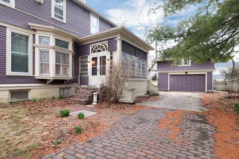 1104 E Jefferson St, Bloomington, IL 61701 photo 44