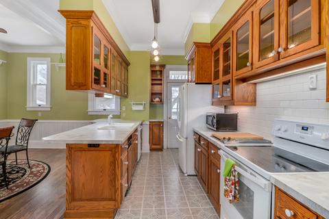 1104 E Jefferson St, Bloomington, IL 61701 photo 21
