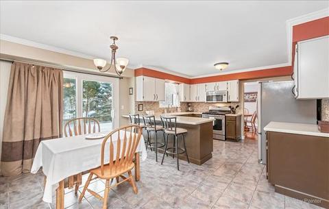 53 Mohawk St, Cary, IL 60013 photo 18