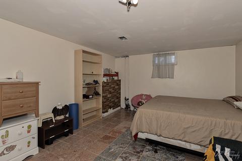 725 Bent St, Elgin, IL 60120 photo 20