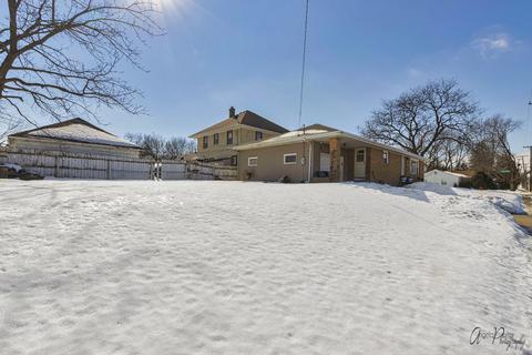 725 Bent St, Elgin, IL 60120 photo 27
