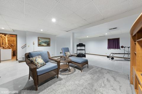 1504 Pershing Ave, Wheaton, IL 60189 photo 15