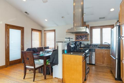 3354 N Oleander Ave, Chicago, IL 60634 photo 7