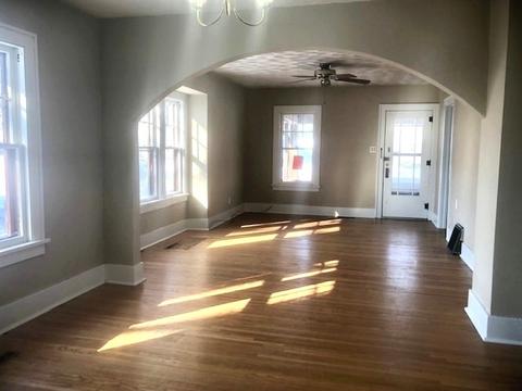 204 E 9th St, Rock Falls, IL 61071 photo 2