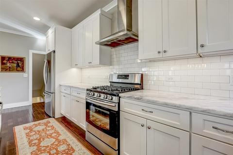 1400 Avery Ave, Wheaton, IL 60187 photo 4