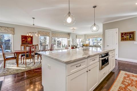 1400 Avery Ave, Wheaton, IL 60187 photo 5