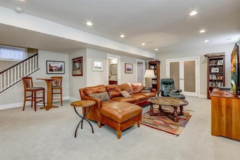 1400 Avery Ave, Wheaton, IL 60187 photo 23