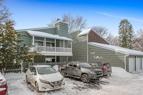 1536 Stonebridge Trl #2-3, Wheaton, IL 60189 photo 1