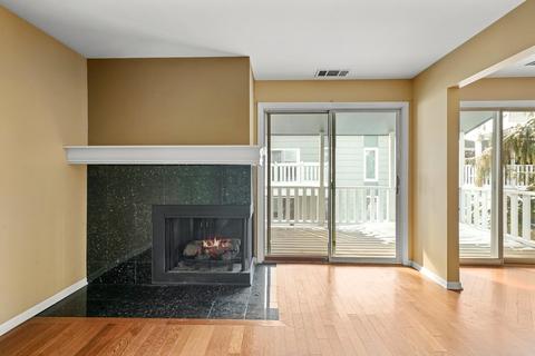 1536 Stonebridge Trl #2-3, Wheaton, IL 60189 photo 7