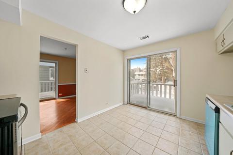 1536 Stonebridge Trl #2-3, Wheaton, IL 60189 photo 10