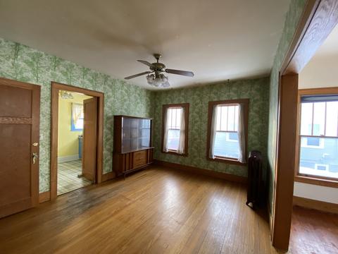 863 Shuler St, Elgin, IL 60123 photo 14