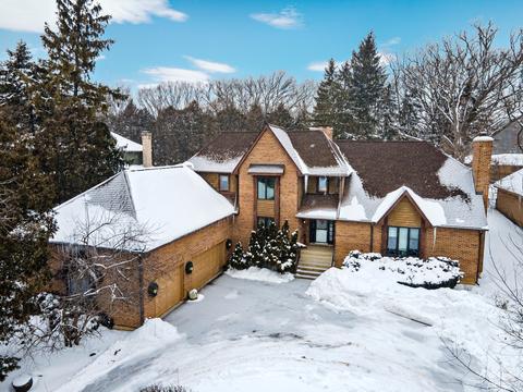 1112 Gulf Keys Rd, Elgin, IL 60120 photo 1
