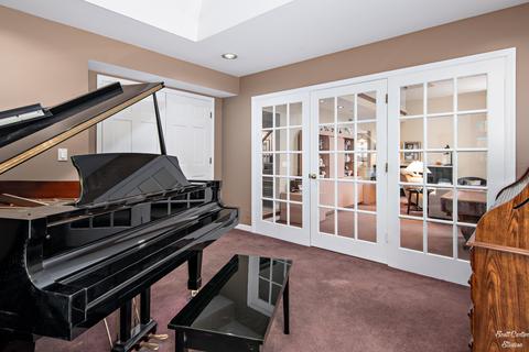 1112 Gulf Keys Rd, Elgin, IL 60120 photo 7