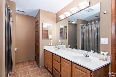 1112 Gulf Keys Rd, Elgin, IL 60120 photo 19