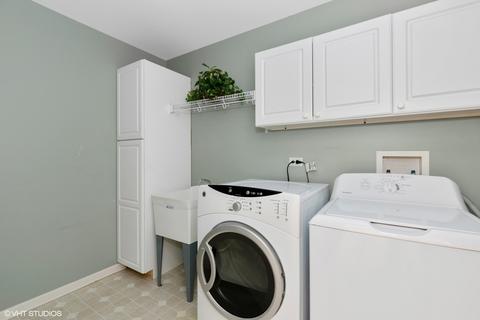 39903 Waterloo Dr, Beach Park, IL 60083 photo 13