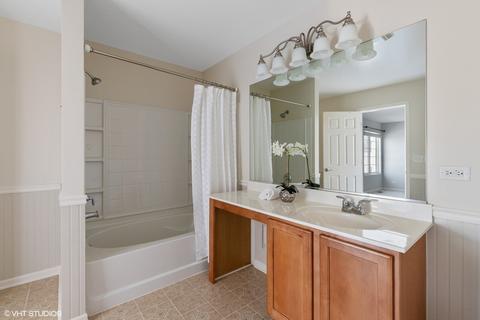 39903 Waterloo Dr, Beach Park, IL 60083 photo 9
