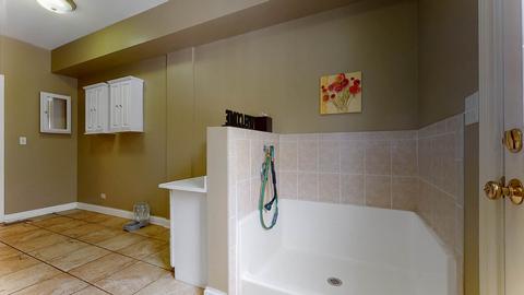 1575 Orchard Rd, Wheaton, IL 60189 photo 22