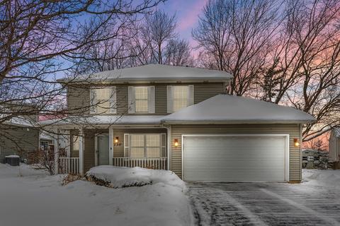 730 Cooper Ct E, Aurora, IL 60504 photo 1